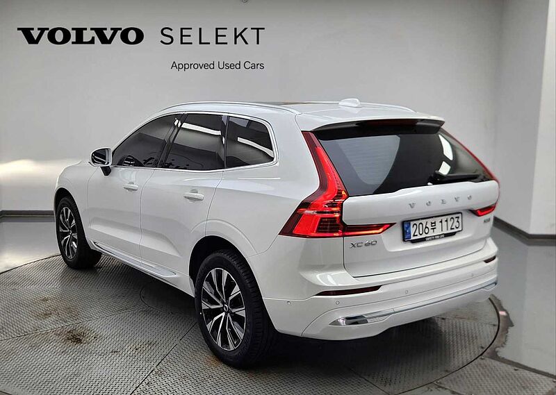 Volvo  Ultimate, B5 AWD mild hybrid, 가솔린, Bright