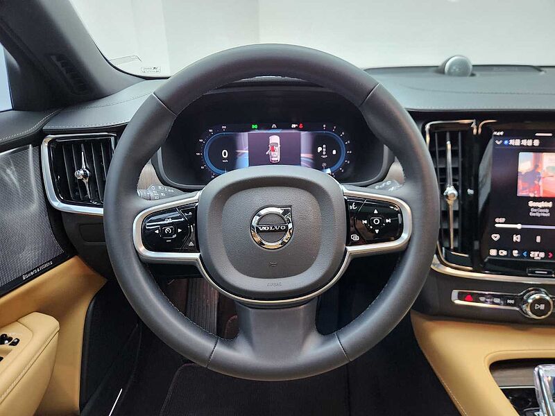 Volvo  Ultimate, B5 AWD mild hybrid, 가솔린