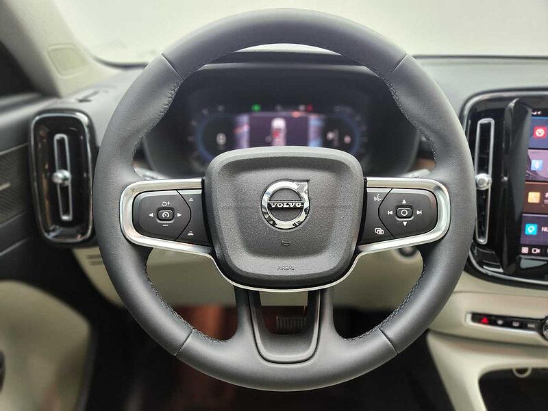 Volvo  Ultimate, B4 AWD 마일드 하이브리드, 가솔린, 브라이트