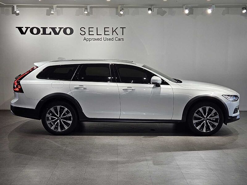 Volvo  Ultimate, B5 AWD mild hybrid, 가솔린