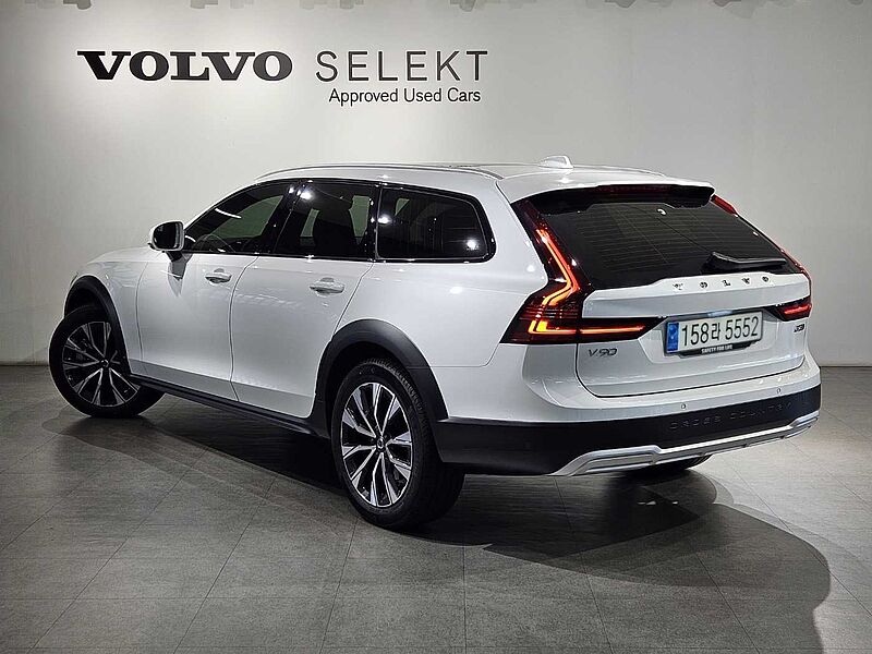 Volvo  Ultimate, B5 AWD mild hybrid, 가솔린