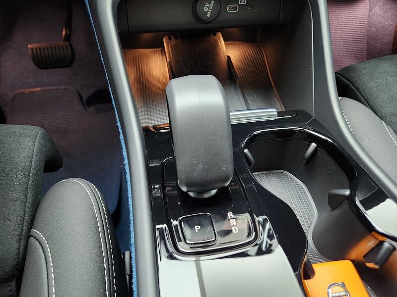 Volvo  Recharge Ultimate Twin