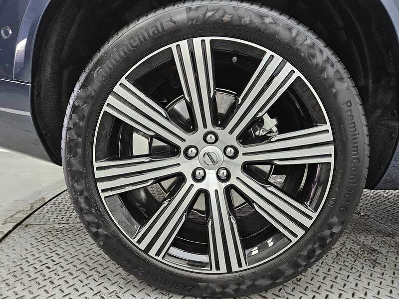 Volvo  B6 AWD Ultra Bright