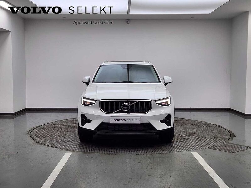 Volvo  B4 AWD Ultimate Bright