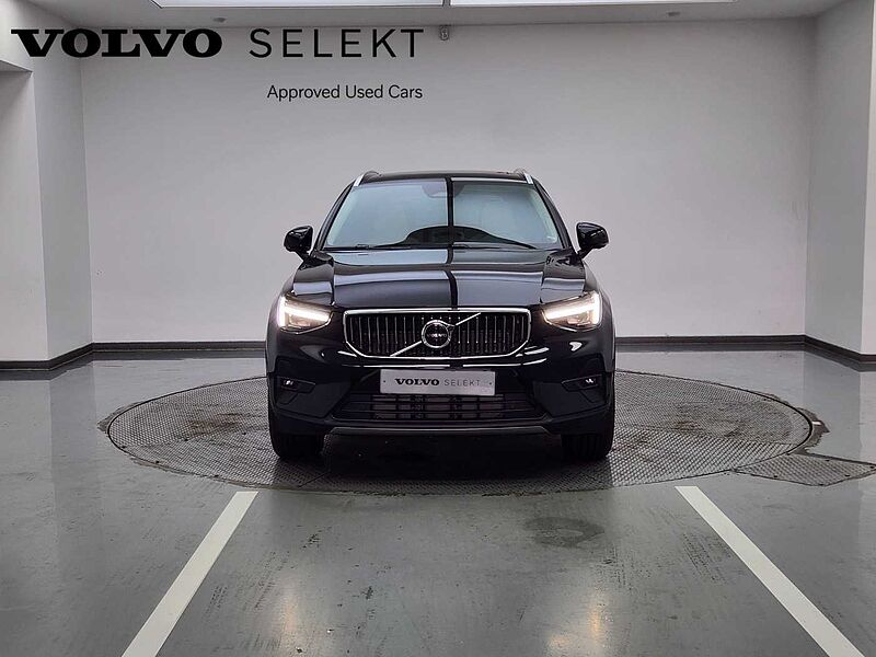 Volvo  B4 AWD Ultimate Bright