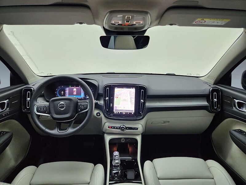 Volvo  B4 AWD Ultimate Bright
