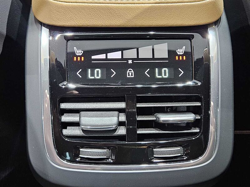 Volvo  Ultimate, B5 AWD 마일드 하이브리드, 가솔린, 브라이트