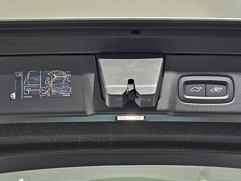 Volvo  Ultimate, B5 AWD 마일드 하이브리드, 가솔린, 브라이트