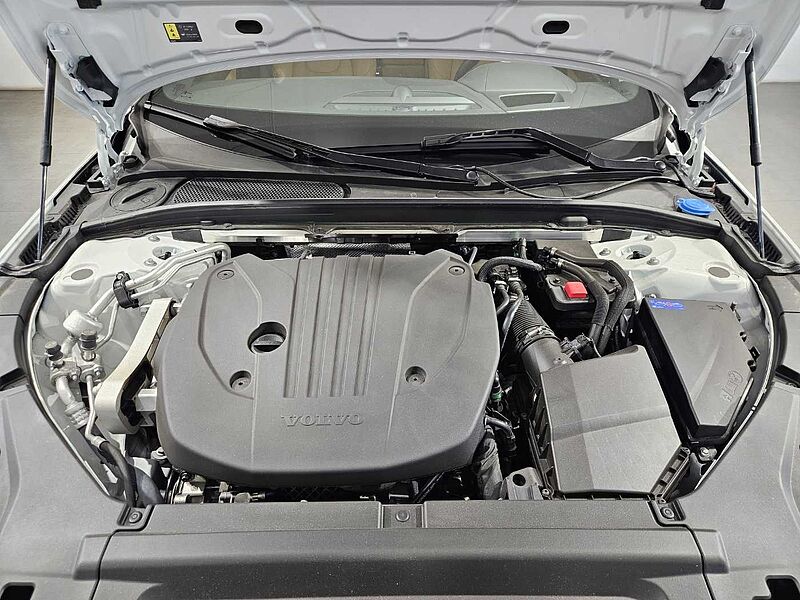 Volvo  Ultimate, B5 AWD 마일드 하이브리드, 가솔린, 브라이트