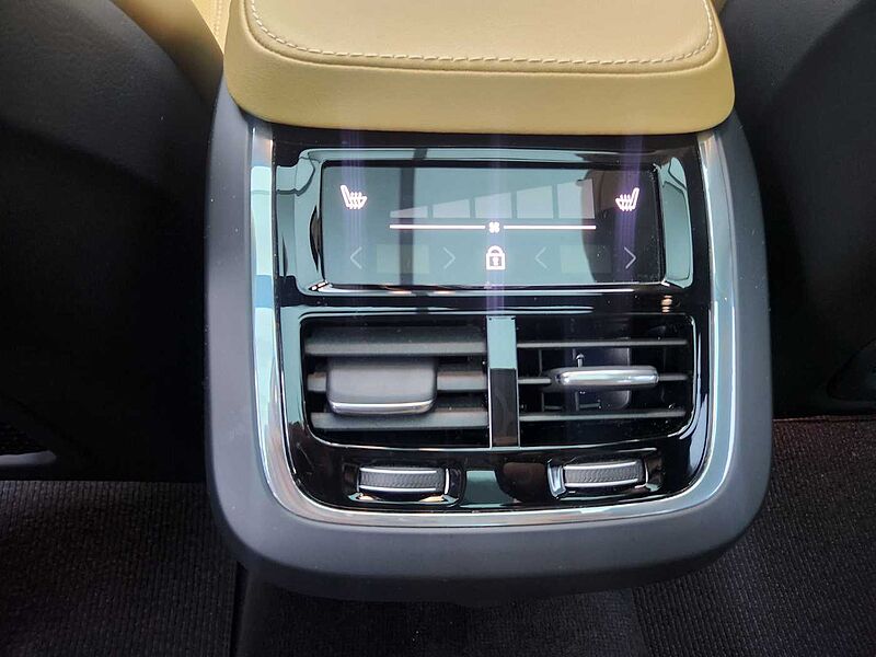 Volvo  Ultimate, B5 AWD 마일드 하이브리드, 가솔린, 브라이트