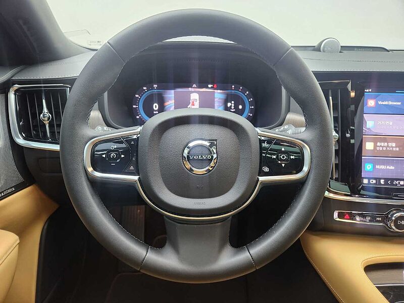 Volvo  Ultimate, B5 AWD 마일드 하이브리드, 가솔린, 브라이트