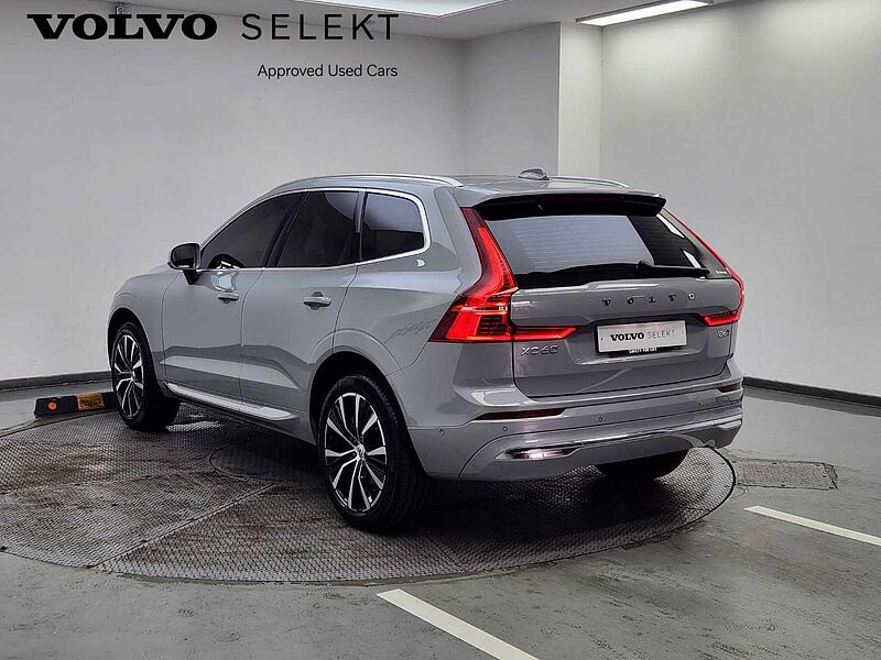 Volvo  B6 AWD Ultimate