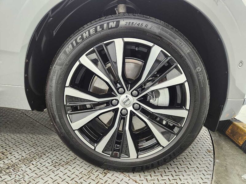 Volvo  B6 AWD Ultimate