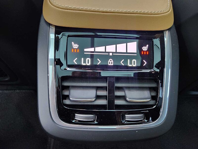 Volvo  Ultimate, B5 AWD 마일드 하이브리드, 가솔린, 브라이트