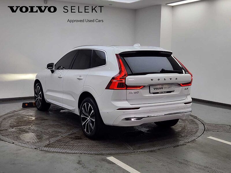 Volvo  B6 AWD Ultimate