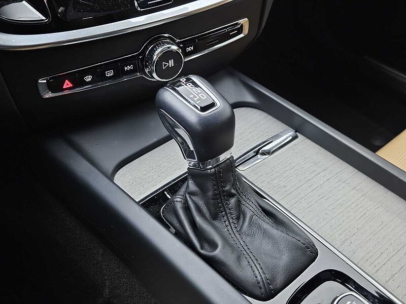 Volvo  T5 Inscription