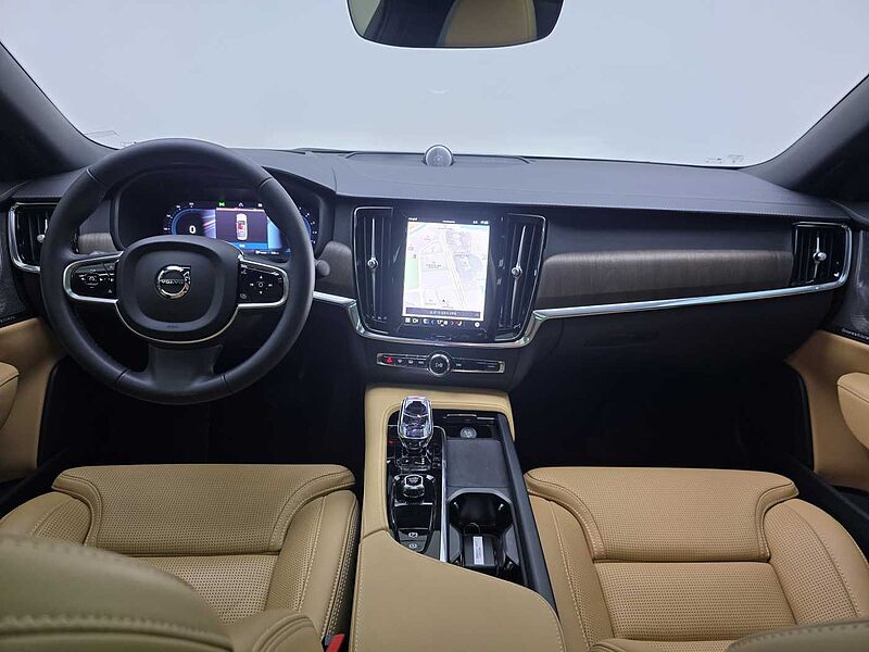 Volvo Ultimate, B5 마일드 하이브리드, 가솔린, 브라이트