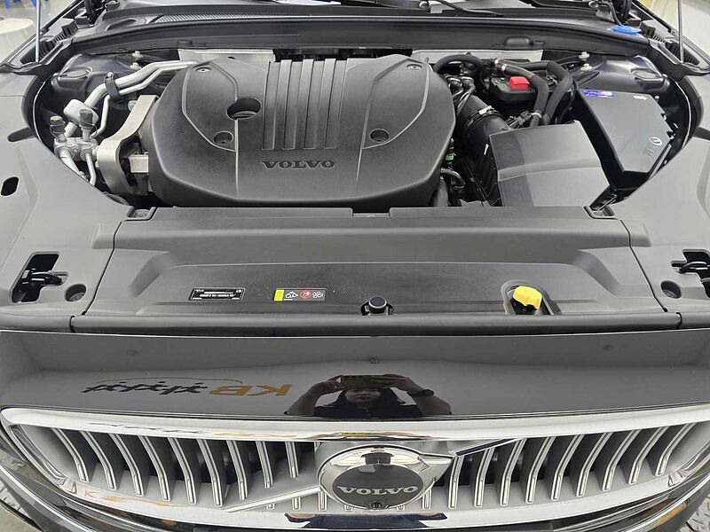 Volvo Ultimate, B5 마일드 하이브리드, 가솔린, 브라이트