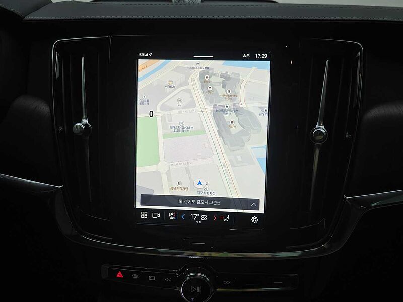 Volvo Ultimate, B5 마일드 하이브리드, 가솔린, 브라이트