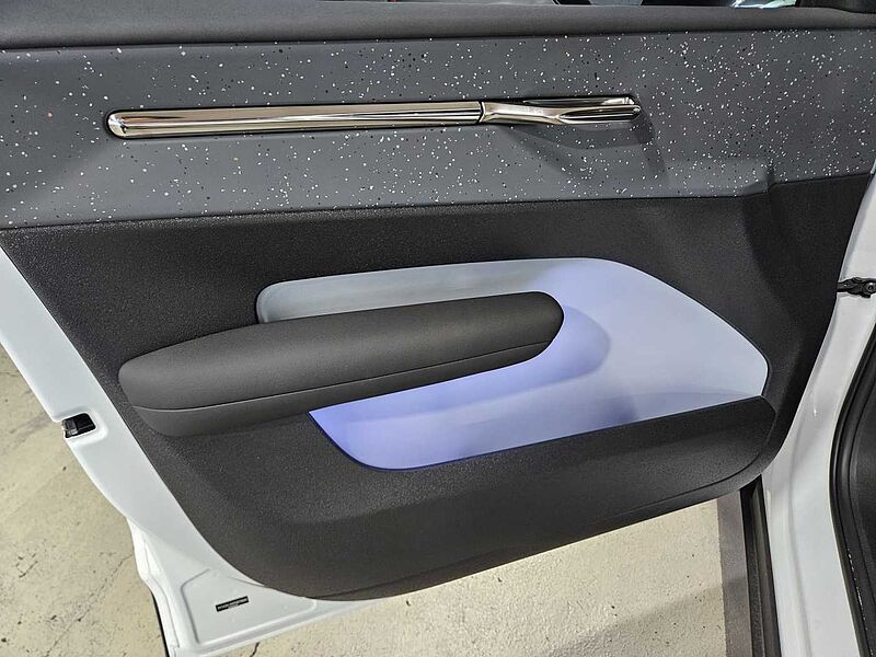 Volvo  Ultra, Single Motor Extended Range