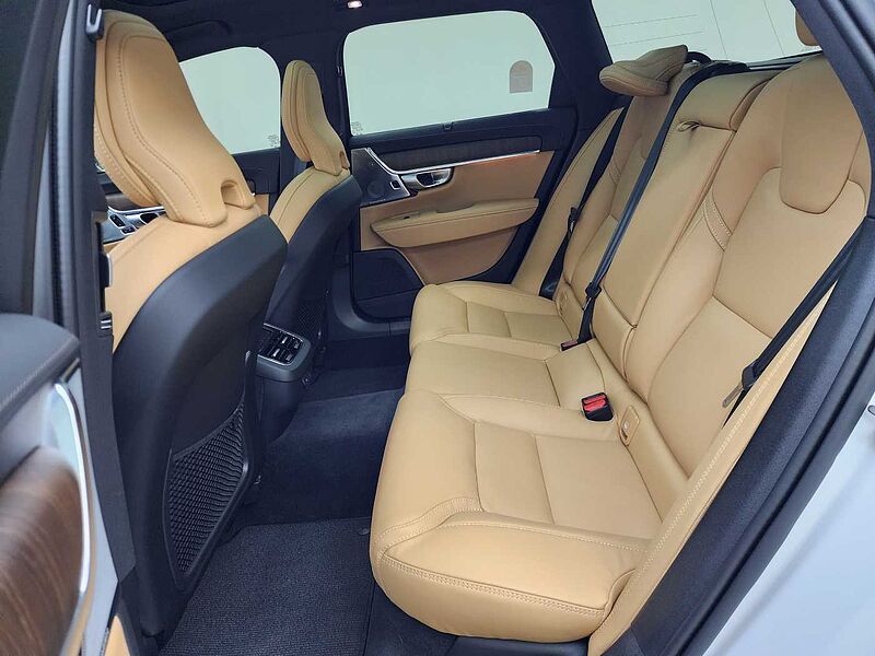 Volvo  Ultimate, B5 AWD 마일드 하이브리드, 가솔린, 브라이트