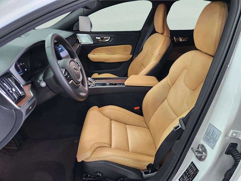 Volvo  Ultra, B5 AWD 마일드 하이브리드, 가솔린, 브라이트