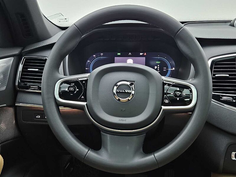 Volvo  T8 AWD Ultimate Bright