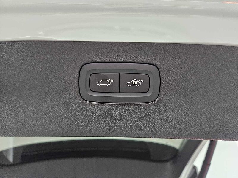 Volvo  B6 AWD Ultra
