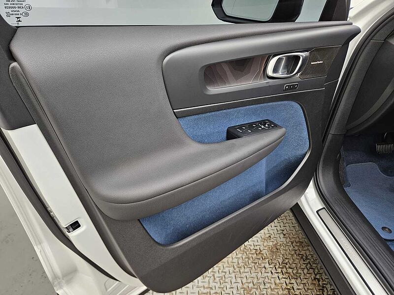 Volvo  Recharge Ultimate Twin Motor