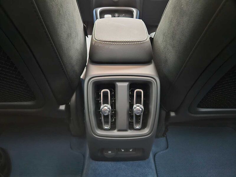 Volvo  Recharge Ultimate Twin Motor