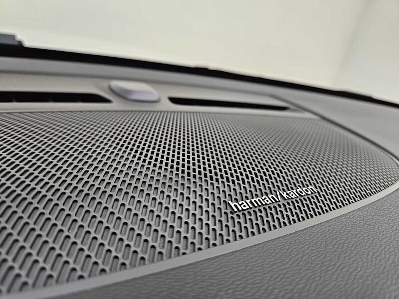 Volvo  Recharge Ultimate Twin Motor