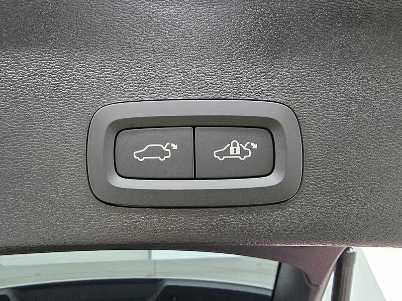 Volvo  Ultimate, B4 AWD 마일드 하이브리드, 가솔린, 브라이트