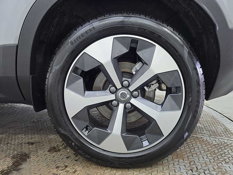 Volvo  Ultimate, B4 AWD 마일드 하이브리드, 가솔린, 브라이트