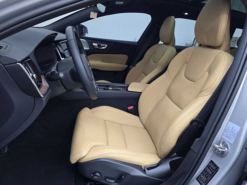 Volvo  Ultimate, B5 AWD 마일드 하이브리드, 가솔린, 브라이트