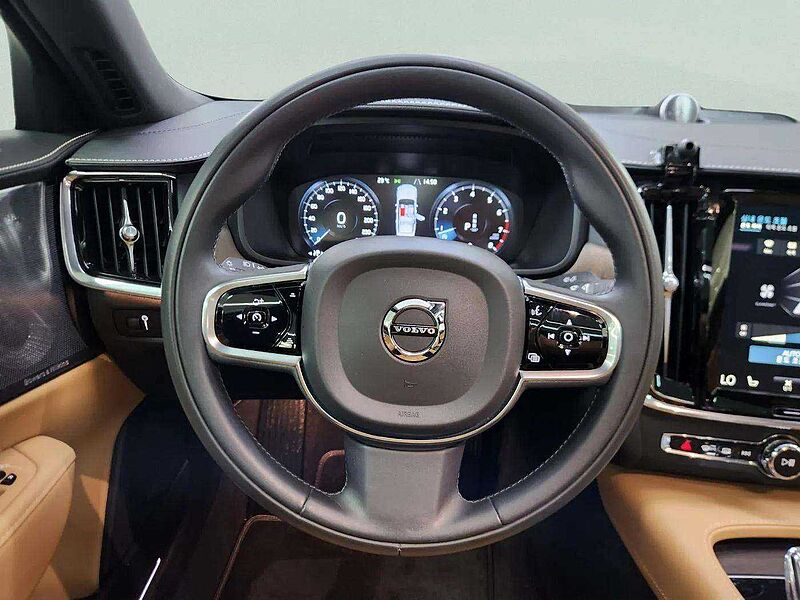 Volvo  Inscription, B6 AWD (300 hp) aut