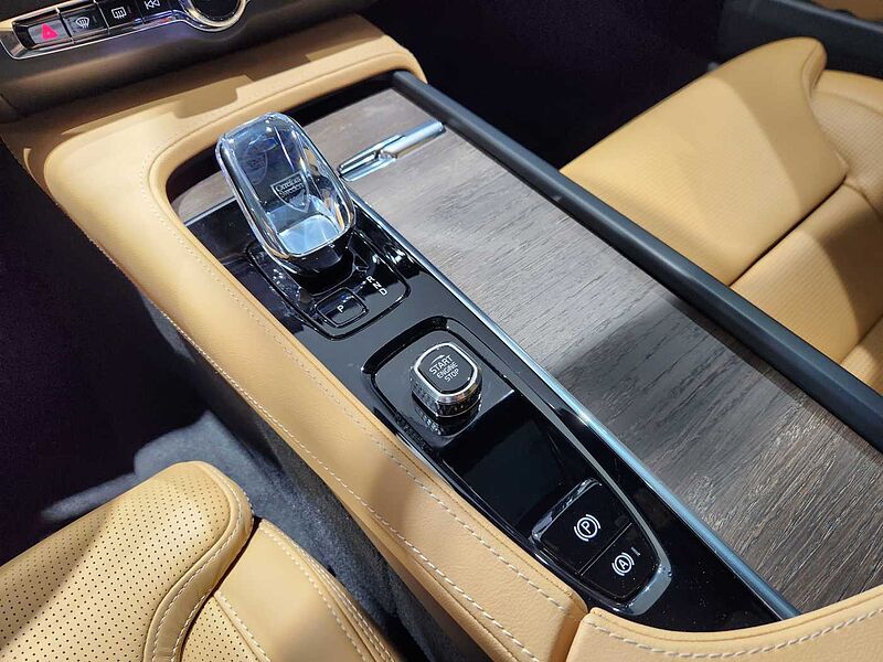 Volvo  B5 Ultra bright