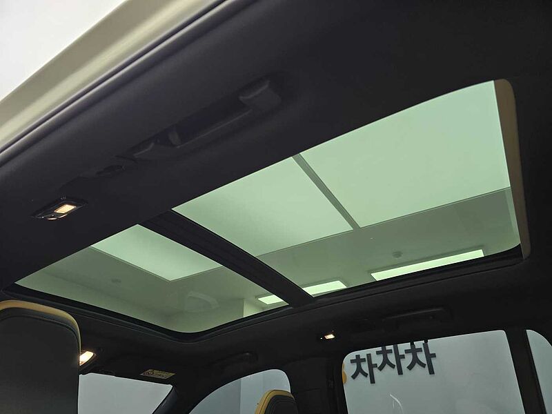 Volvo T8 AWD Recharge Ultimate bright