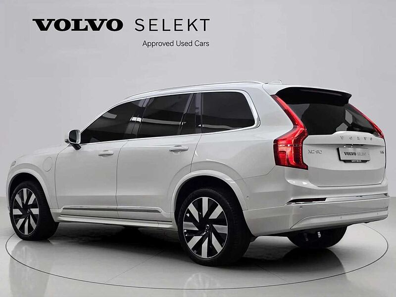 Volvo T8 AWD Recharge Ultimate bright