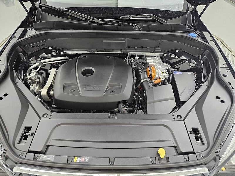 Volvo Recharge Ultimate, T8 AWD 플러그-인 하이브리드, 전기/가솔린, 브라이트, 7 좌석