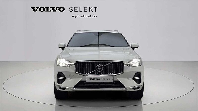 Volvo  T8 AWD Ultra 플러그-인 하이브리드