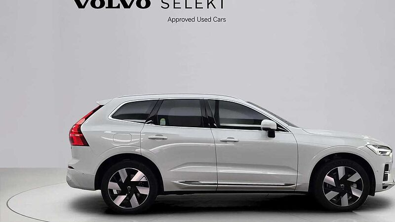 Volvo  T8 AWD Ultra 플러그-인 하이브리드