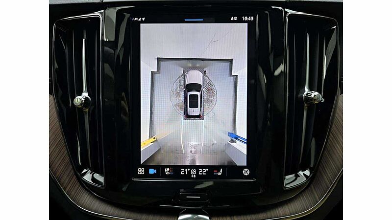 Volvo  Ultra, T8 AWD 플러그-인 하이브리드, 전기/가솔린, 브라이트