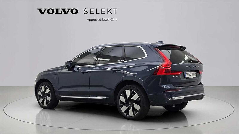 Volvo  Ultra, T8 AWD 플러그-인 하이브리드, 전기/가솔린, 브라이트