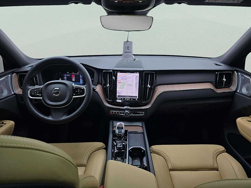 Volvo  Ultra, T8 AWD 플러그-인 하이브리드, 전기/가솔린, 브라이트