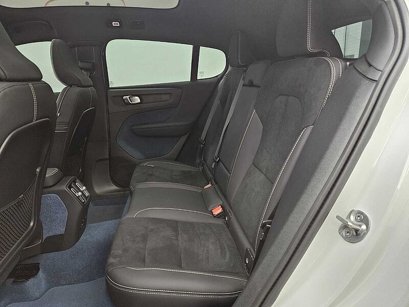 Volvo Recharge Ultimate Twin