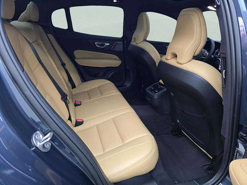 Volvo  Ultimate, B5 mild hybrid, 가솔린, Bright