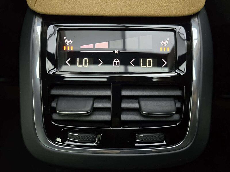 Volvo  Ultimate, B5 mild hybrid, 가솔린, Bright