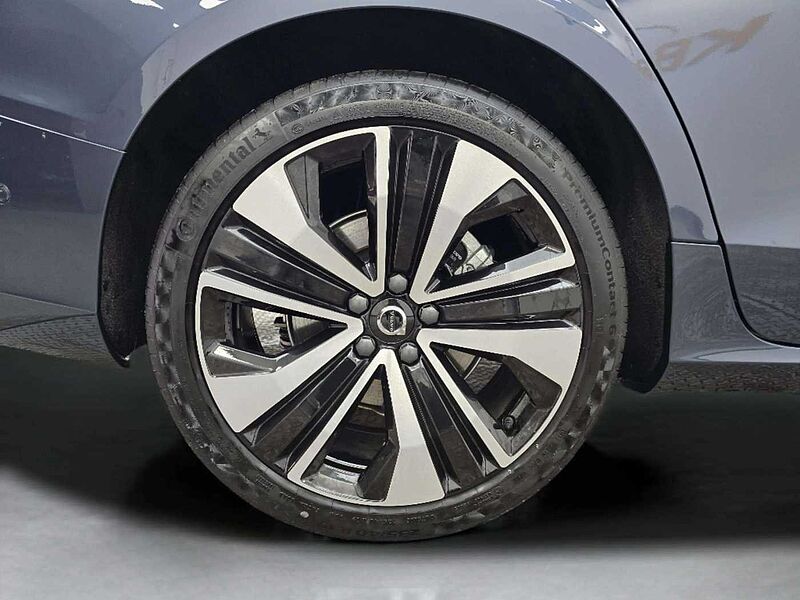 Volvo  Ultimate, B5 mild hybrid, 가솔린, Bright