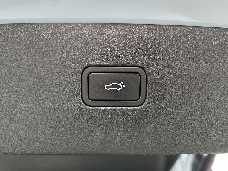 Volvo  Ultra, Single Motor Extended Range, 전기