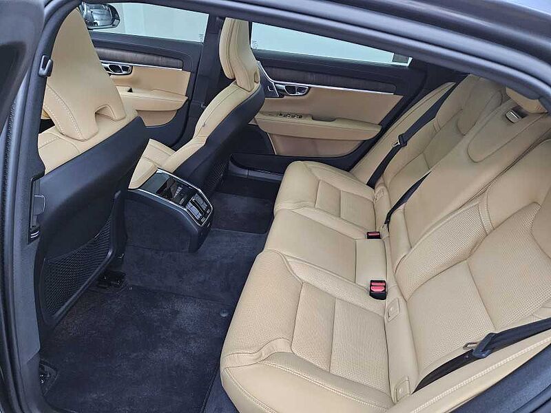 Volvo B5 Ultimate bright